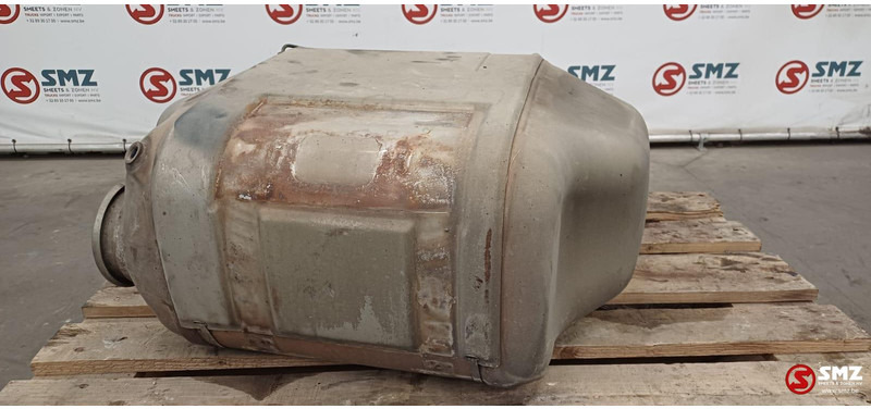 Iveco Occ uitlaatdemper Euro 5 Iveco - كاتم الصوت - شاحنة: صورة 2 Iveco Occ uitlaatdemper Euro 5 Iveco - كاتم الصوت - شاحنة: صورة 2