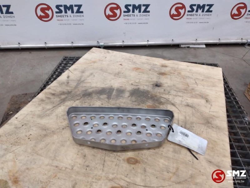 MAN Instaptrede tga - عتبة باب السيارة - شاحنة: صورة 2 MAN Instaptrede tga - عتبة باب السيارة - شاحنة: صورة 2