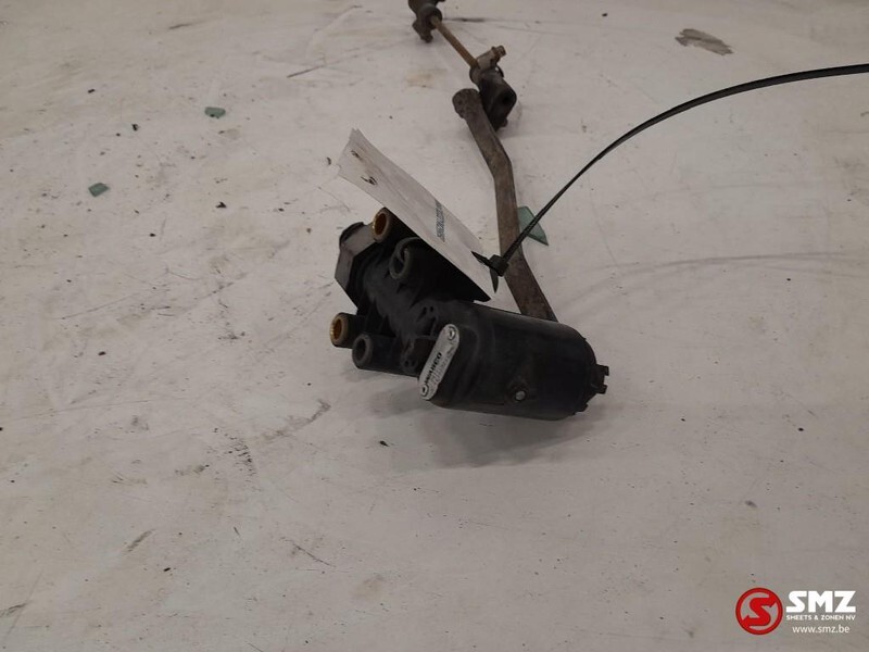 MAN Occ ECAS hoogtesensor luchtvering MAN F2000 441050 - وحدة تحكم الكتروني - شاحنة: صورة 2 MAN Occ ECAS hoogtesensor luchtvering MAN F2000 441050 - وحدة تحكم الكتروني - شاحنة: صورة 2