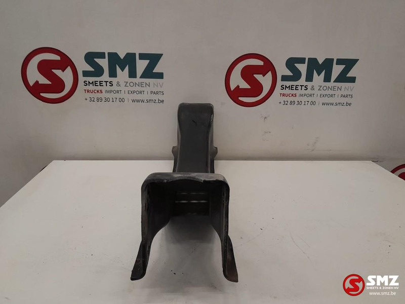 MAN Occ chassis dwarsbalk MAN - إطار/ شاسيه - شاحنة: صورة 3 MAN Occ chassis dwarsbalk MAN - إطار/ شاسيه - شاحنة: صورة 3