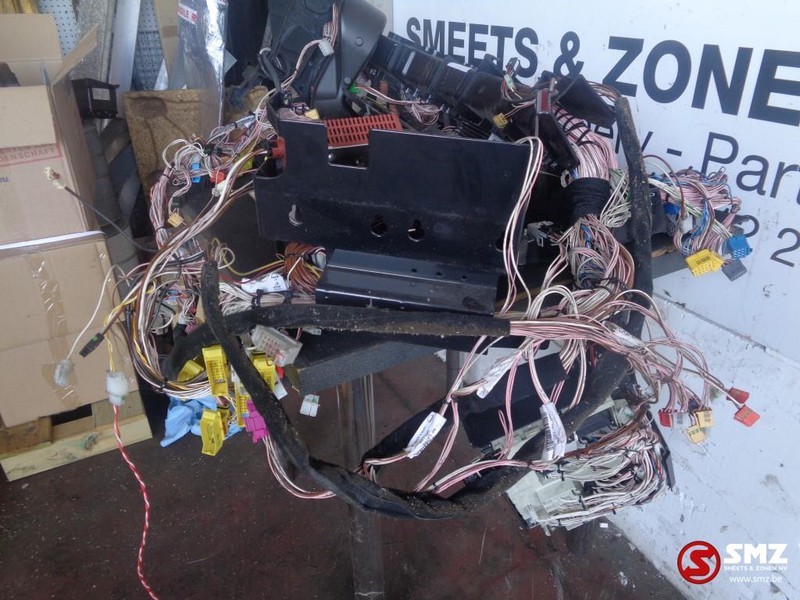 MAN Occ kabelboom MAN TGX - تسخير/ تجميع الكابلات - شاحنة: صورة 2 MAN Occ kabelboom MAN TGX - تسخير/ تجميع الكابلات - شاحنة: صورة 2