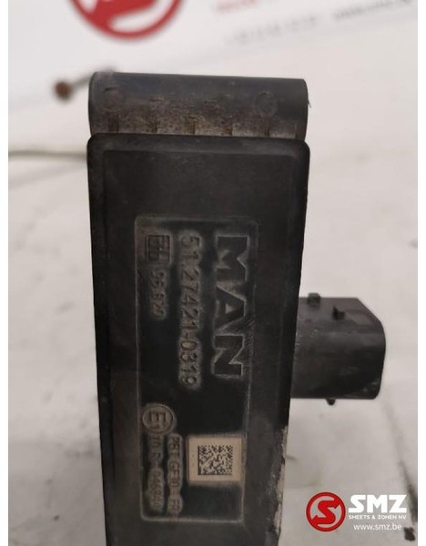 MAN Occ koelvloeistof temperatuur sensor MAN TGX - جهاز استشعار - شاحنة: صورة 2 MAN Occ koelvloeistof temperatuur sensor MAN TGX - جهاز استشعار - شاحنة: صورة 2