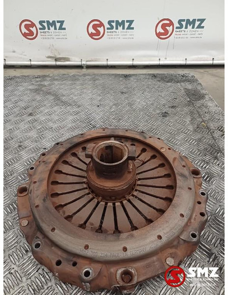 MAN Occ koppelingsset MAN - القابض و قطع الغيار - شاحنة: صورة 1 MAN Occ koppelingsset MAN - القابض و قطع الغيار - شاحنة: صورة 1