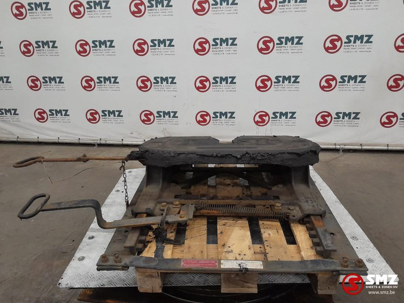 MAN Occ koppelschotel MAN - وصلة العجلة الخامسة - شاحنة: صورة 2 MAN Occ koppelschotel MAN - وصلة العجلة الخامسة - شاحنة: صورة 2