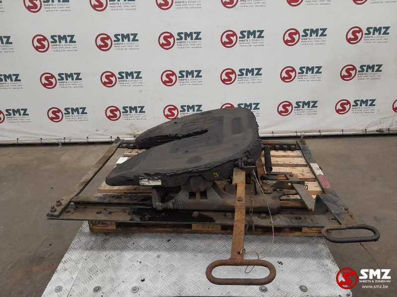 MAN Occ koppelschotel MAN - وصلة العجلة الخامسة - شاحنة: صورة 3 MAN Occ koppelschotel MAN - وصلة العجلة الخامسة - شاحنة: صورة 3