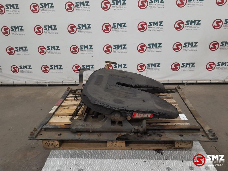 MAN Occ koppelschotel MAN - وصلة العجلة الخامسة - شاحنة: صورة 4 MAN Occ koppelschotel MAN - وصلة العجلة الخامسة - شاحنة: صورة 4