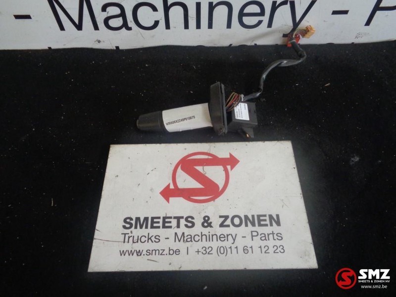 MAN Occ richtingaanwijzer - مفتاح عمود التوجيه - شاحنة: صورة 1 MAN Occ richtingaanwijzer - مفتاح عمود التوجيه - شاحنة: صورة 1
