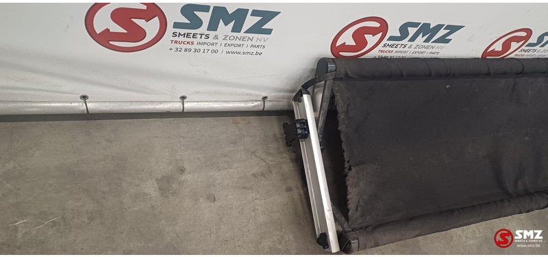 MAN Occ slaapcabine MAN - الكابينة والداخلية - شاحنة: صورة 2 MAN Occ slaapcabine MAN - الكابينة والداخلية - شاحنة: صورة 2