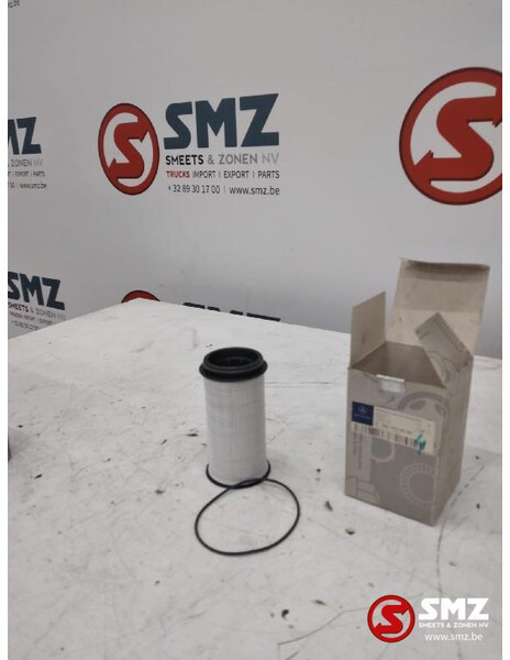 Mercedes-Benz Lot van 23 oliefilters mercedes actros - فلتر الزيت - شاحنة: صورة 1 Mercedes-Benz Lot van 23 oliefilters mercedes actros - فلتر الزيت - شاحنة: صورة 1