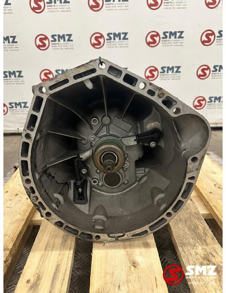 Mercedes-Benz Occ Versnellingsbak Mercedes 716.604 - صندوق التروس - سيارة: صورة 1 Mercedes-Benz Occ Versnellingsbak Mercedes 716.604 - صندوق التروس - سيارة: صورة 1