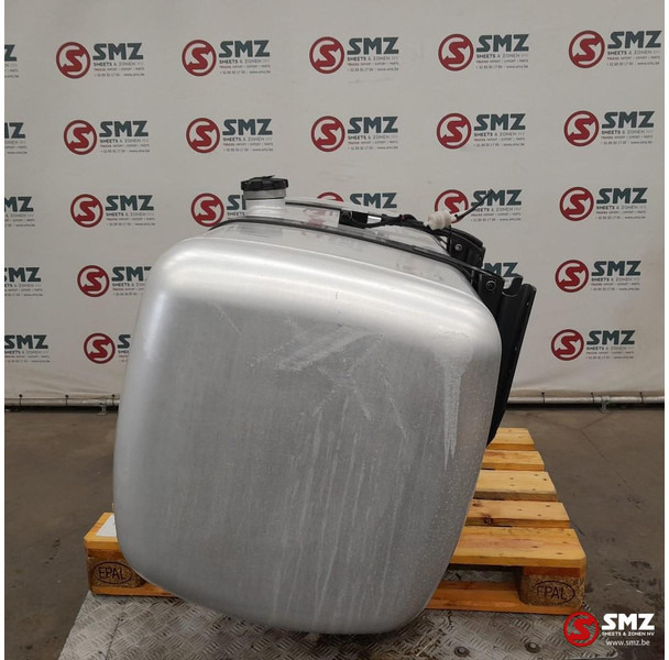 Mercedes-Benz Occ brandstoftank 630L + brandstofniveausensor Mer - خزان الوقود - شاحنة: صورة 3 Mercedes-Benz Occ brandstoftank 630L + brandstofniveausensor Mer - خزان الوقود - شاحنة: صورة 3