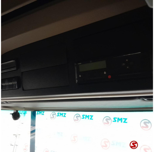 الكابينة والداخلية - شاحنة Mercedes-Benz Occ cabine RHD Mercedes: صورة 16 الكابينة والداخلية - شاحنة Mercedes-Benz Occ cabine RHD Mercedes: صورة 16