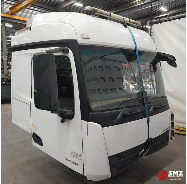 Mercedes-Benz Occ cabine RHD Mercedes - الكابينة والداخلية - شاحنة: صورة 3 Mercedes-Benz Occ cabine RHD Mercedes - الكابينة والداخلية - شاحنة: صورة 3