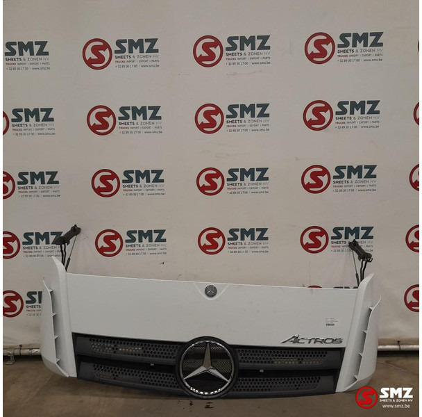 Mercedes-Benz Occ motorkap Mercedes - غطاء محرك المركبة - شاحنة: صورة 1 Mercedes-Benz Occ motorkap Mercedes - غطاء محرك المركبة - شاحنة: صورة 1