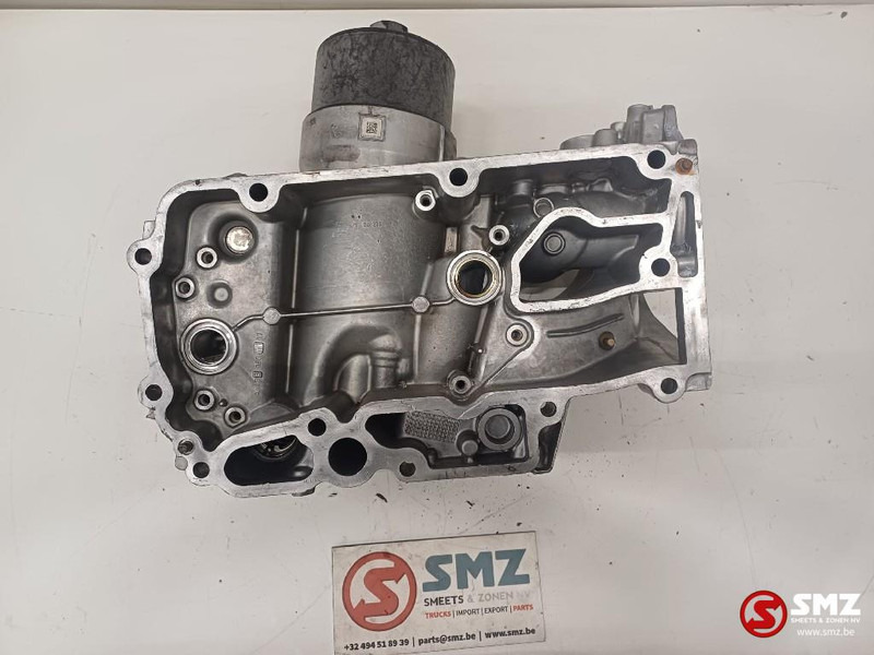 Mercedes-Benz Occ oliefilterhuis Mercedes - فلتر الزيت - شاحنة: صورة 4 Mercedes-Benz Occ oliefilterhuis Mercedes - فلتر الزيت - شاحنة: صورة 4