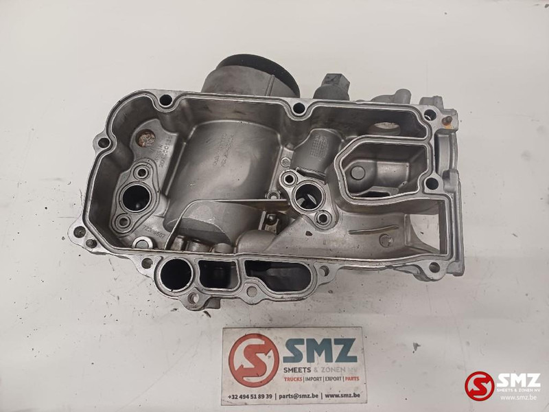 Mercedes-Benz Occ oliefilterhuis Mercedes - فلتر الزيت - شاحنة: صورة 2 Mercedes-Benz Occ oliefilterhuis Mercedes - فلتر الزيت - شاحنة: صورة 2