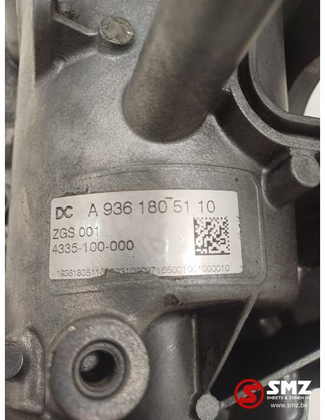 Mercedes-Benz Occ oliefilterhuis Mercedes - فلتر الزيت - شاحنة: صورة 5 Mercedes-Benz Occ oliefilterhuis Mercedes - فلتر الزيت - شاحنة: صورة 5