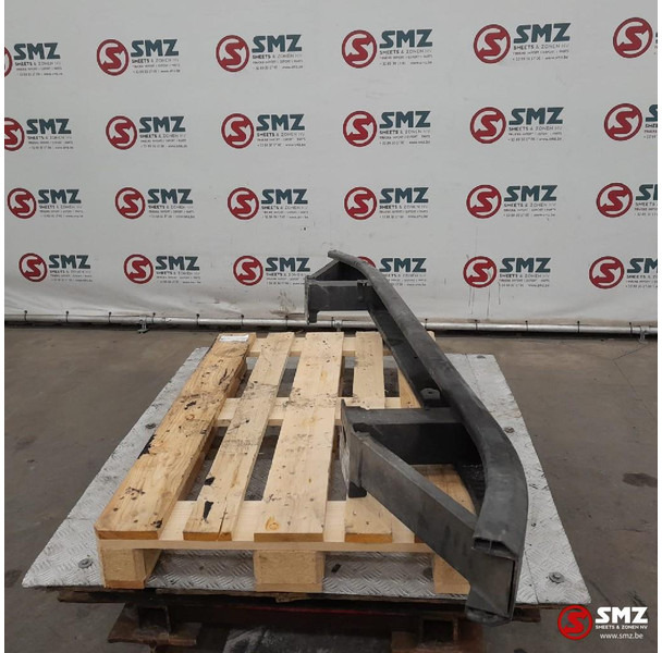 Mercedes-Benz Occ onderrijdbeveiliging Mercedes - مصد العربة - شاحنة: صورة 4 Mercedes-Benz Occ onderrijdbeveiliging Mercedes - مصد العربة - شاحنة: صورة 4