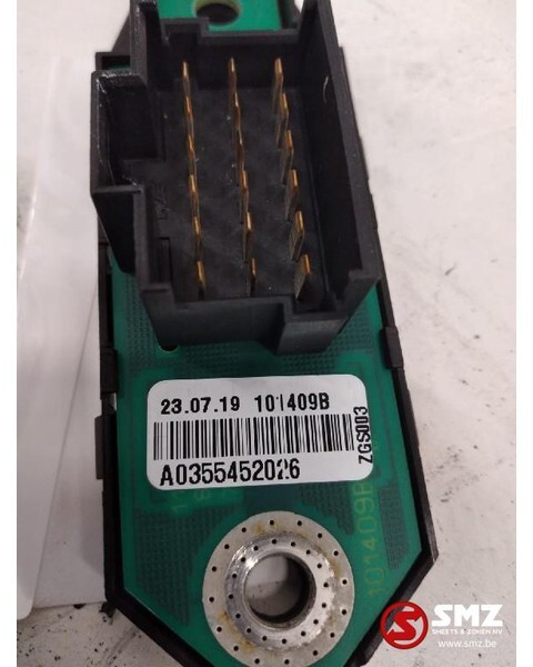 Mercedes-Benz Occ printplaat Mercedes Actros Euro 6 A0355452026 - النظام الكهربائي - شاحنة: صورة 2 Mercedes-Benz Occ printplaat Mercedes Actros Euro 6 A0355452026 - النظام الكهربائي - شاحنة: صورة 2