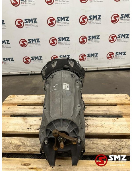 Mercedes-Benz Occ versnellingsbak Mercedes 725 - صندوق التروس - سيارة: صورة 2 Mercedes-Benz Occ versnellingsbak Mercedes 725 - صندوق التروس - سيارة: صورة 2