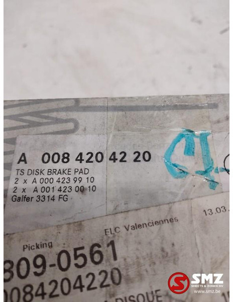 Mercedes-Benz Set remblokken mercedes sprinter w909 a0084204220 - دواسات الفرامل - شاحنة: صورة 2 Mercedes-Benz Set remblokken mercedes sprinter w909 a0084204220 - دواسات الفرامل - شاحنة: صورة 2