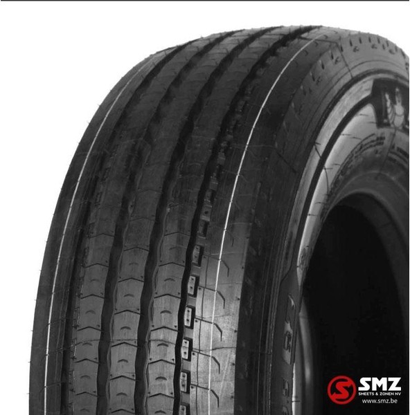 Michelin Band 245/70r17.5 michelin X multi Z - إطارات - شاحنة: صورة 1 Michelin Band 245/70r17.5 michelin X multi Z - إطارات - شاحنة: صورة 1
