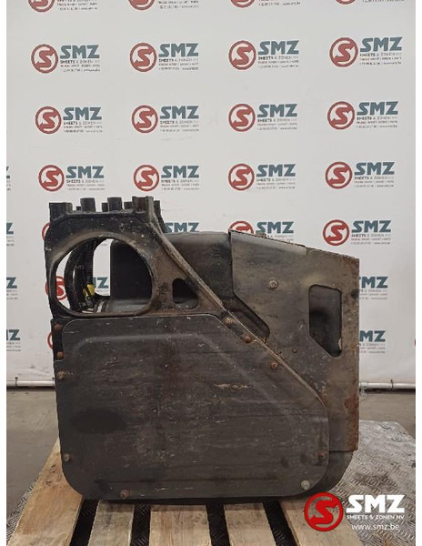 Renault Occ AdBluetank + AdBlueniveausensor Renault - نظام الوقود - شاحنة: صورة 1 Renault Occ AdBluetank + AdBlueniveausensor Renault - نظام الوقود - شاحنة: صورة 1