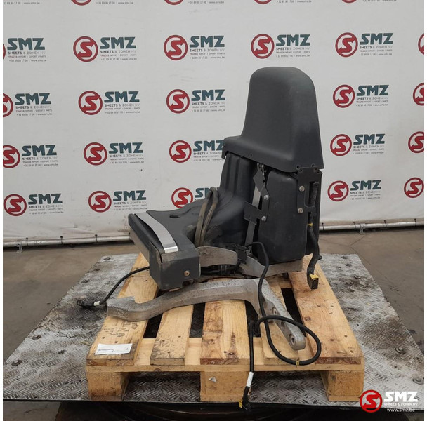 Renault Occ AdBluetank + Adblueniveausensor + AdBluepomp + - نظام الوقود - شاحنة: صورة 1 Renault Occ AdBluetank + Adblueniveausensor + AdBluepomp + - نظام الوقود - شاحنة: صورة 1