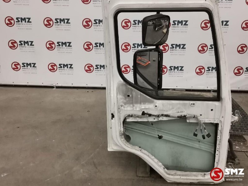 Renault Occ Deur links Renault Premium - باب و قطع الغيار - شاحنة: صورة 2 Renault Occ Deur links Renault Premium - باب و قطع الغيار - شاحنة: صورة 2