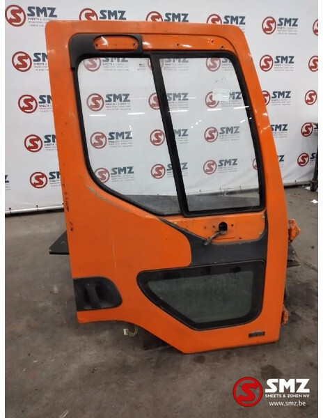 Renault Occ Deur rechts Renault Premium 300 - باب و قطع الغيار - شاحنة: صورة 1 Renault Occ Deur rechts Renault Premium 300 - باب و قطع الغيار - شاحنة: صورة 1