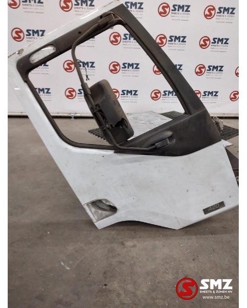 Renault Occ Deur rechts Renault Premium 420dci - باب و قطع الغيار - شاحنة: صورة 1 Renault Occ Deur rechts Renault Premium 420dci - باب و قطع الغيار - شاحنة: صورة 1