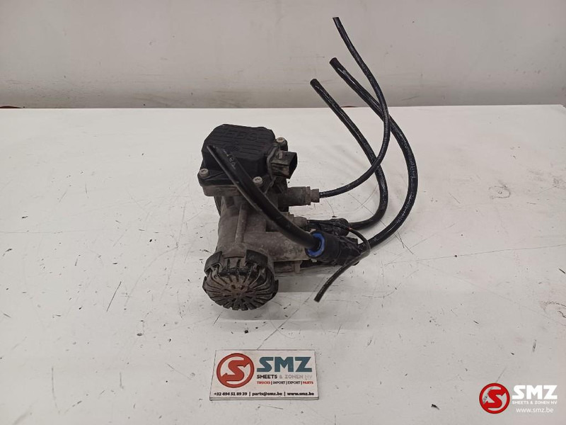 Renault Occ EBS aanhangwagenmodulator Renault - قطع غيار - شاحنة: صورة 1 Renault Occ EBS aanhangwagenmodulator Renault - قطع غيار - شاحنة: صورة 1