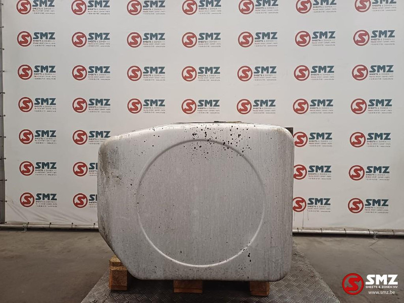 Renault Occ brandstoftank 735L Renault - خزان الوقود - شاحنة: صورة 3 Renault Occ brandstoftank 735L Renault - خزان الوقود - شاحنة: صورة 3