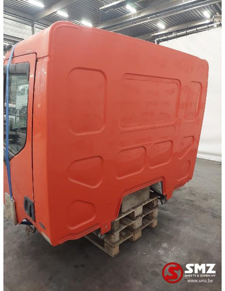 Renault Occ cabine compleet Renault Midlum - الكابينة والداخلية - شاحنة: صورة 3 Renault Occ cabine compleet Renault Midlum - الكابينة والداخلية - شاحنة: صورة 3