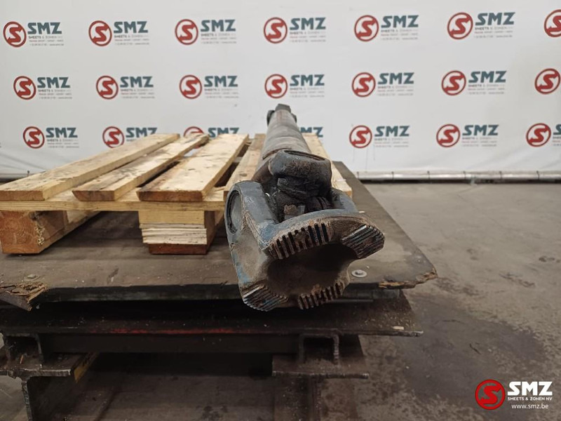 Renault Occ cardanas Renault - نصف رمح - شاحنة: صورة 3 Renault Occ cardanas Renault - نصف رمح - شاحنة: صورة 3