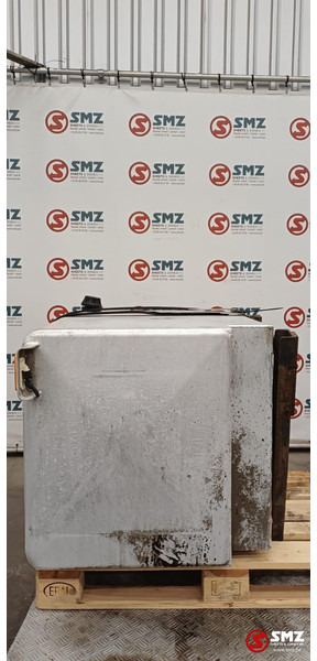 Renault Occ hydraulische tank 250L + materiaalkast Renault - خزان هيدروليكي - شاحنة: صورة 4 Renault Occ hydraulische tank 250L + materiaalkast Renault - خزان هيدروليكي - شاحنة: صورة 4