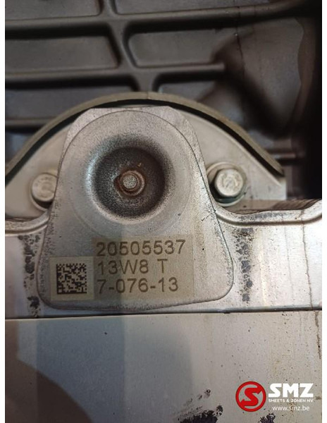 Renault Occ motoroliekoeler + motoroliekoelerdeksel DXI13 - المحرك و قطع الغيار - شاحنة: صورة 4 Renault Occ motoroliekoeler + motoroliekoelerdeksel DXI13 - المحرك و قطع الغيار - شاحنة: صورة 4