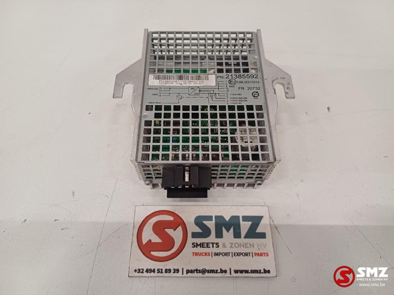 Renault Occ omvormer 28V-14V Renault - النظام الكهربائي - شاحنة: صورة 1 Renault Occ omvormer 28V-14V Renault - النظام الكهربائي - شاحنة: صورة 1