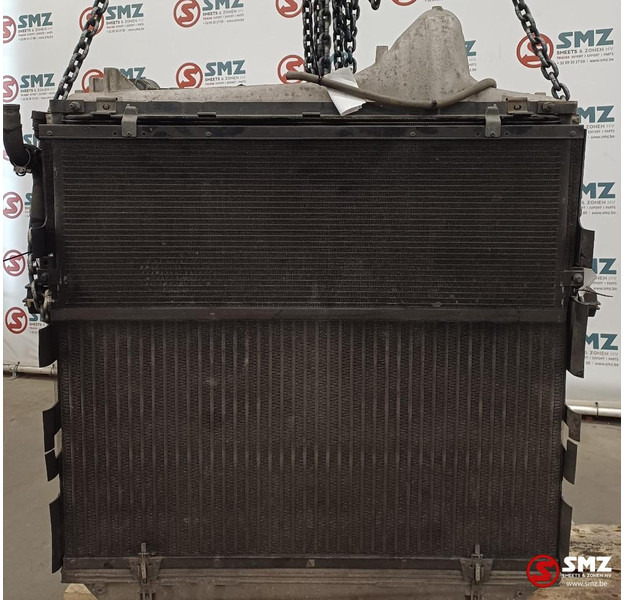 Renault Occ radiator + intercooler Renault - مبرد المحرك - شاحنة: صورة 2 Renault Occ radiator + intercooler Renault - مبرد المحرك - شاحنة: صورة 2