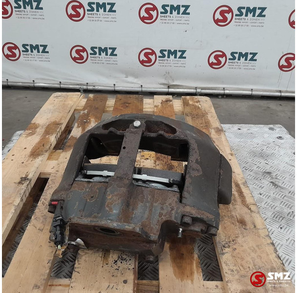 Renault Occ remklauw rechts Renault - مسماك الفرامل - شاحنة: صورة 1 Renault Occ remklauw rechts Renault - مسماك الفرامل - شاحنة: صورة 1