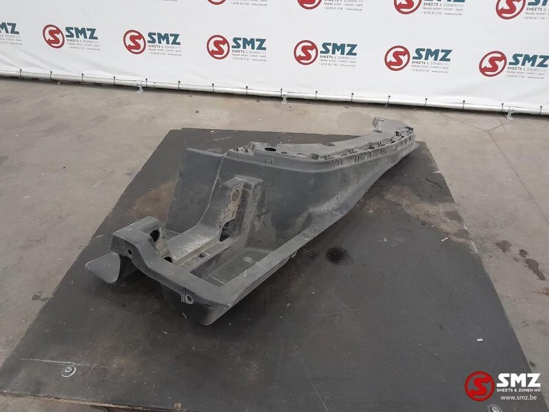 Renault Occ treeplankbehuizing rechts Renault T 82223396 - باب و قطع الغيار - شاحنة: صورة 5 Renault Occ treeplankbehuizing rechts Renault T 82223396 - باب و قطع الغيار - شاحنة: صورة 5