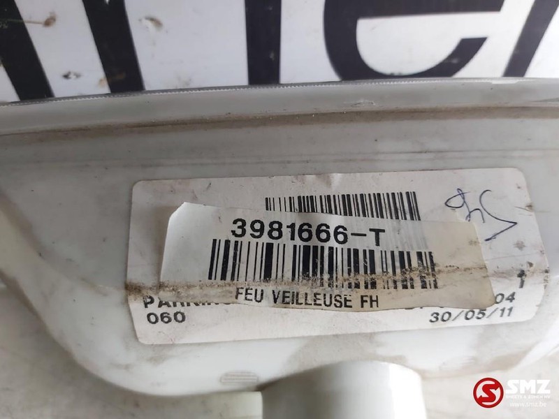 Volvo Occ Breedtelamp Volvo FH12/FH16/FM10/FM12 - أضواء/ إضاءة - شاحنة: صورة 3 Volvo Occ Breedtelamp Volvo FH12/FH16/FM10/FM12 - أضواء/ إضاءة - شاحنة: صورة 3