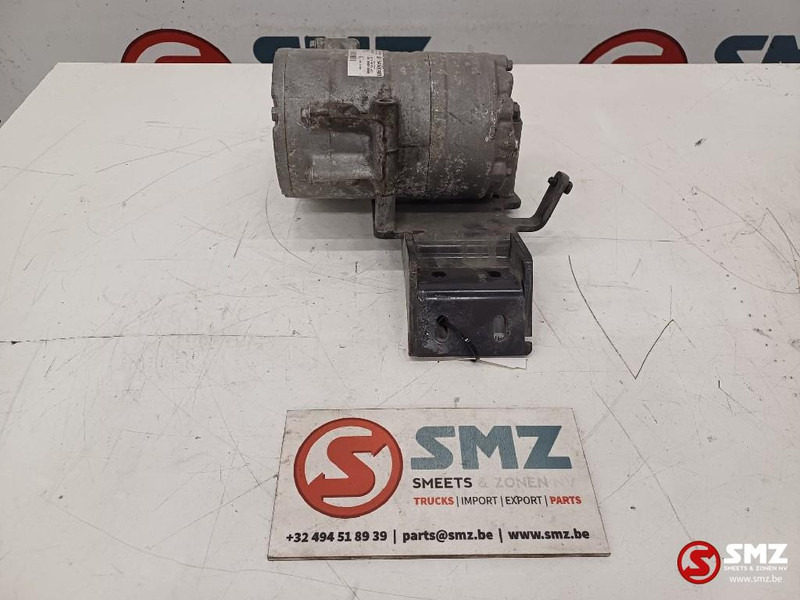 Volvo Occ airco compressor Volvo - المحرك و قطع الغيار - شاحنة: صورة 4 Volvo Occ airco compressor Volvo - المحرك و قطع الغيار - شاحنة: صورة 4