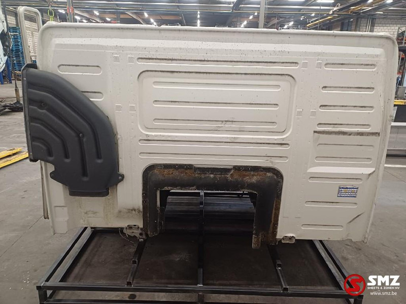 Volvo Occ cabine Volvo - الكابينة والداخلية - شاحنة: صورة 2 Volvo Occ cabine Volvo - الكابينة والداخلية - شاحنة: صورة 2