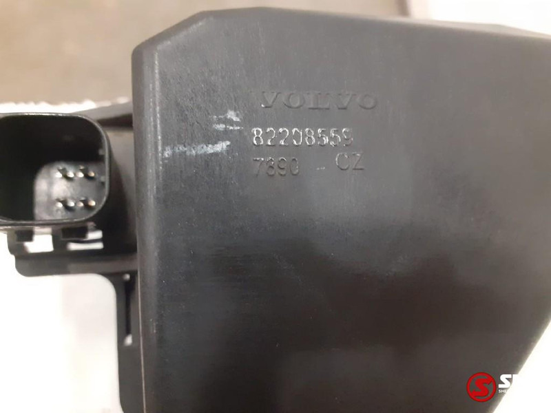 Volvo Occ grille slot Volvo - شبكة أمامية - شاحنة: صورة 5 Volvo Occ grille slot Volvo - شبكة أمامية - شاحنة: صورة 5