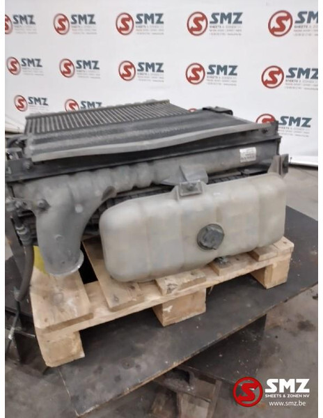 Volvo Occ radiator + intercooler Volvo FM - مبرد المحرك - شاحنة: صورة 3 Volvo Occ radiator + intercooler Volvo FM - مبرد المحرك - شاحنة: صورة 3
