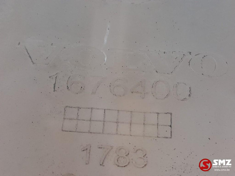 Volvo Occ radiator + intercooler + expansievat Volvo - مبرد المحرك - شاحنة: صورة 5 Volvo Occ radiator + intercooler + expansievat Volvo - مبرد المحرك - شاحنة: صورة 5