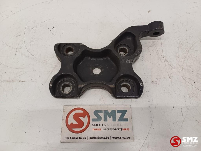 Volvo Occ schokdemperbeugel achteras rechtsonder Volvo - امتصاص الصدمات - شاحنة: صورة 1 Volvo Occ schokdemperbeugel achteras rechtsonder Volvo - امتصاص الصدمات - شاحنة: صورة 1