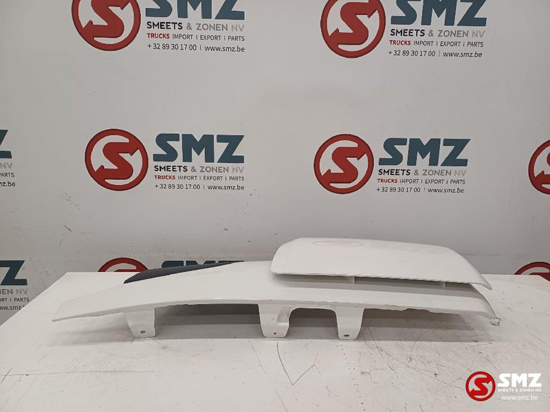 Volvo Occ windgeleider rechts Volvo - الكابينة والداخلية - شاحنة: صورة 2 Volvo Occ windgeleider rechts Volvo - الكابينة والداخلية - شاحنة: صورة 2