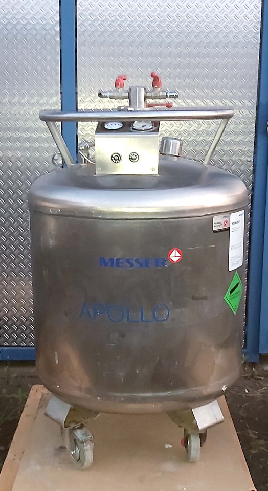 Cryotherm Apollo Dewar vessel cryogenic used for liquid nitrogen 200 liters - خزان تخزين: صورة 1 Cryotherm Apollo Dewar vessel cryogenic used for liquid nitrogen 200 liters - خزان تخزين: صورة 1
